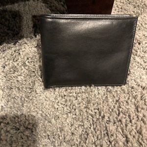 Genuine Leather Men’s Wallet. Brand New!!